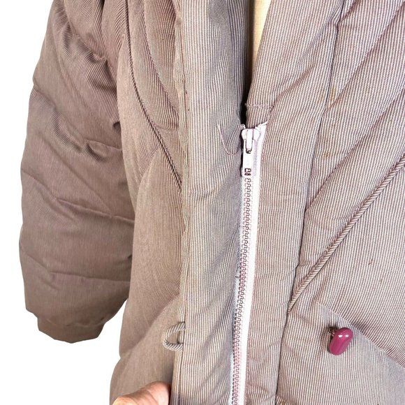Vintage J. Gallery Down Coat size PM Burgandy & Cream pinstripe Long - Picture 9 of 16